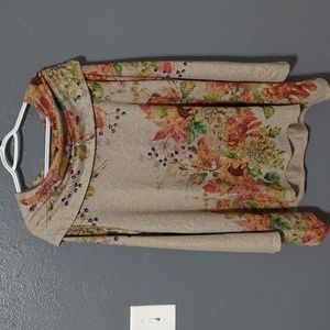 Women's cowl neck top